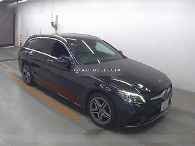 Mercedes-Benz C-Class Station Wagon 2019, auction grade 4.5
