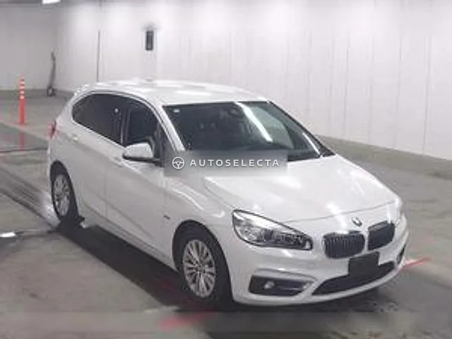BMW 2 Series 2016, auction grade 4