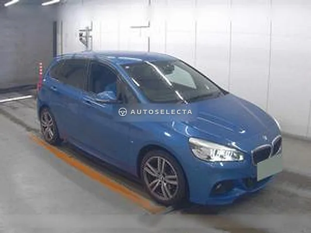 BMW 2 Series 2017, auction grade 4