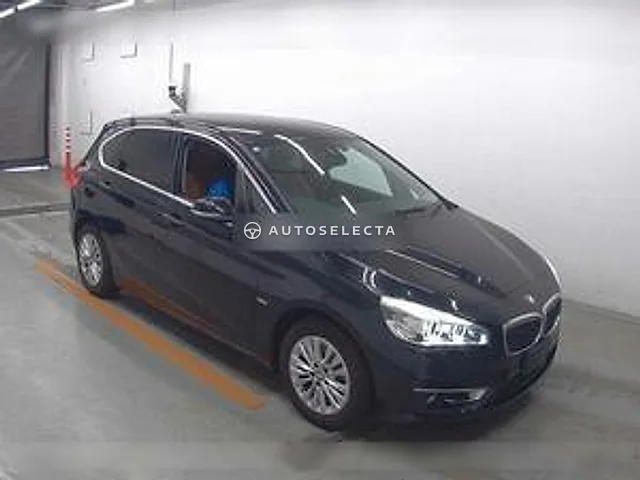 BMW 2 Series 2018, auction grade 4