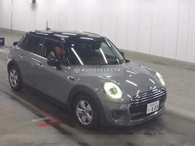 MINI 2020, auction grade 4