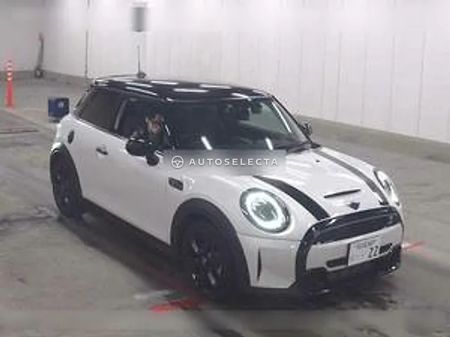 MINI 2023, auction grade 4.5
