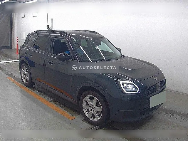 MINI 2024, auction grade 4.5