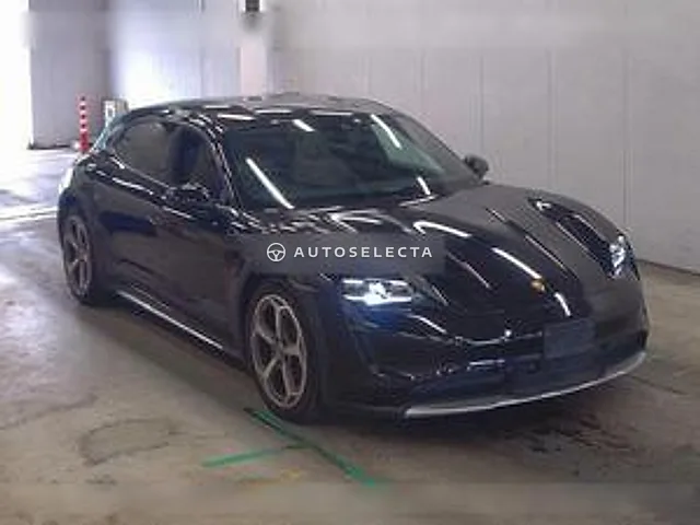 Porsche Taycan 2023, auction grade 4.5