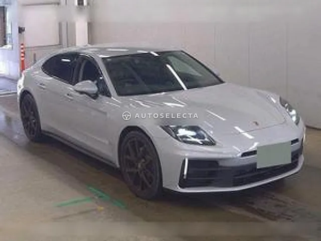 Porsche Panamera 2025, auction grade 4.5