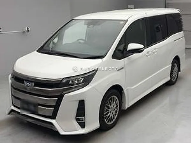 Toyota Noah 2018, auction grade R