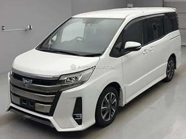 Toyota Noah 2018, auction grade R