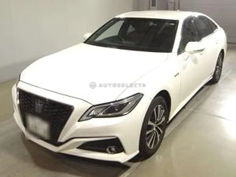 Toyota Crown Hybrid 2018, photo 1 of 1