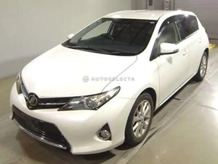 Toyota Auris 2014, photo 1 of 1