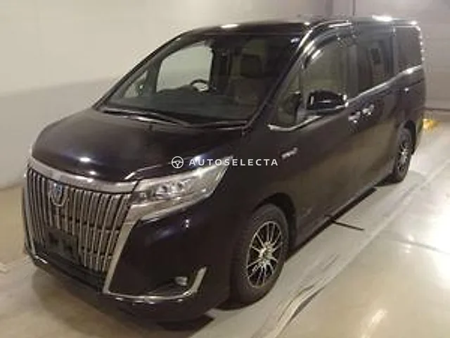 Toyota Esquire 2017, auction grade R