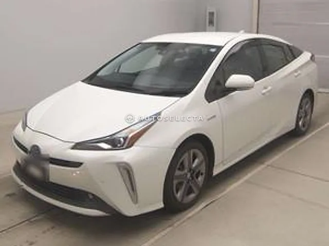 Toyota Prius 2019, auction grade R