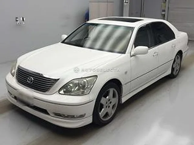 Toyota Celsior 2005, auction grade 3.5