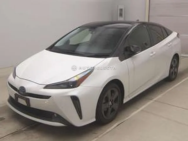 Toyota Prius 2021, auction grade 4.5