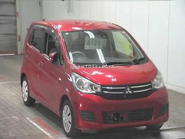 Mitsubishi eK Wagon 2018, auction grade 3.5