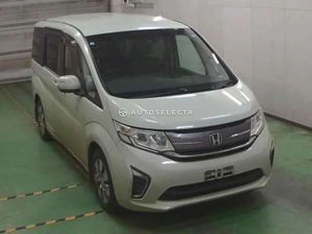Honda Stepwgn 2015