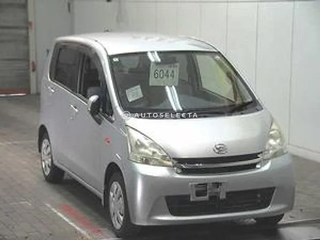 Daihatsu Move 2012, auction grade 3.5