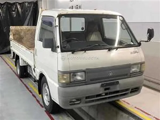 Mazda Bongo Brawny 1997, auction grade 3