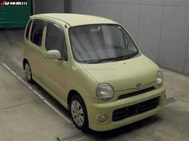 Daihatsu Move Latte 2006, auction grade 3.5