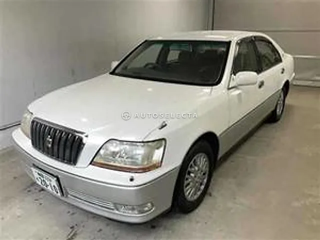 Toyota Crown Majesta 2001, auction grade 3.5