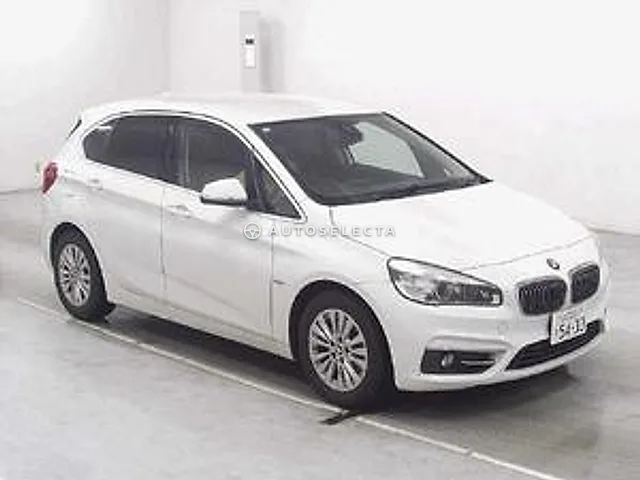 BMW 2 Series 2016, auction grade 4