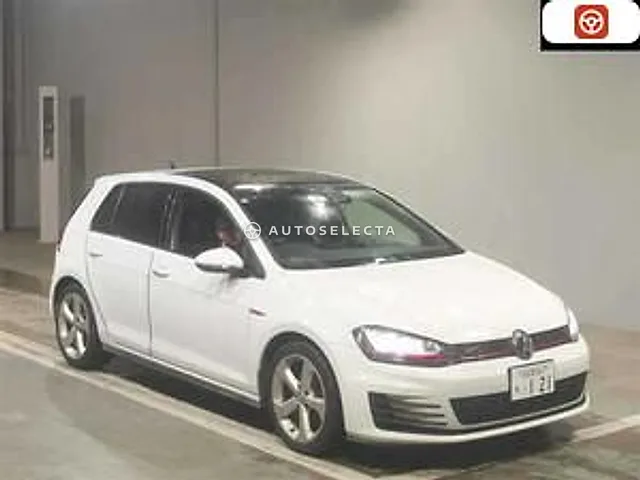 Volkswagen Golf 2017, auction grade 4