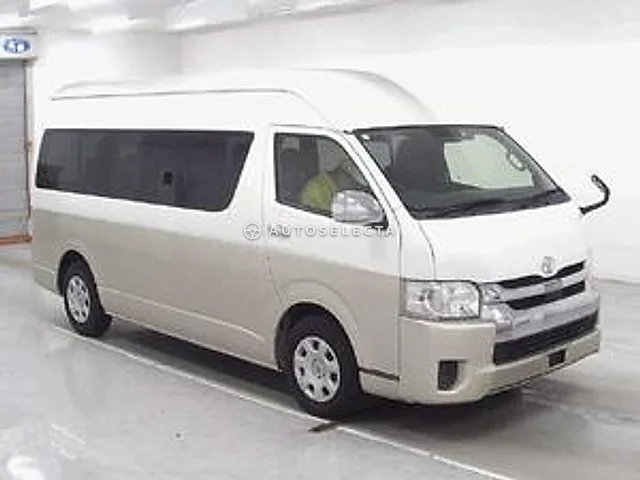 Toyota Hiace 2019, auction grade R