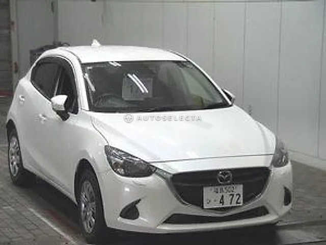 Mazda Demio 2017, auction grade 3.5
