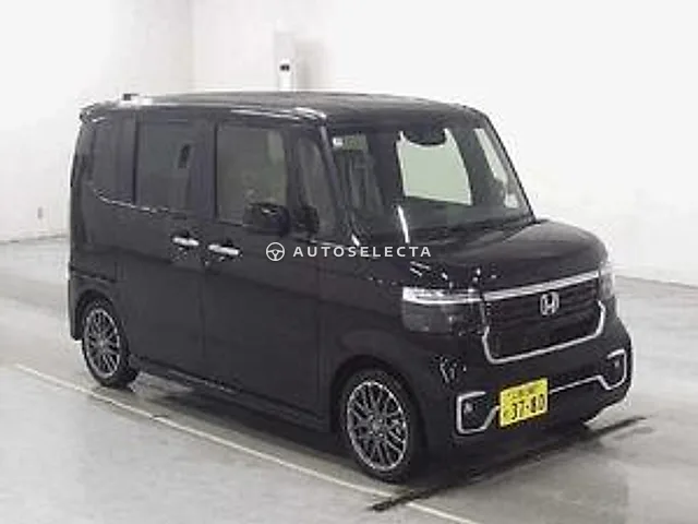 Honda N-BOX Custom 2025, auction grade S