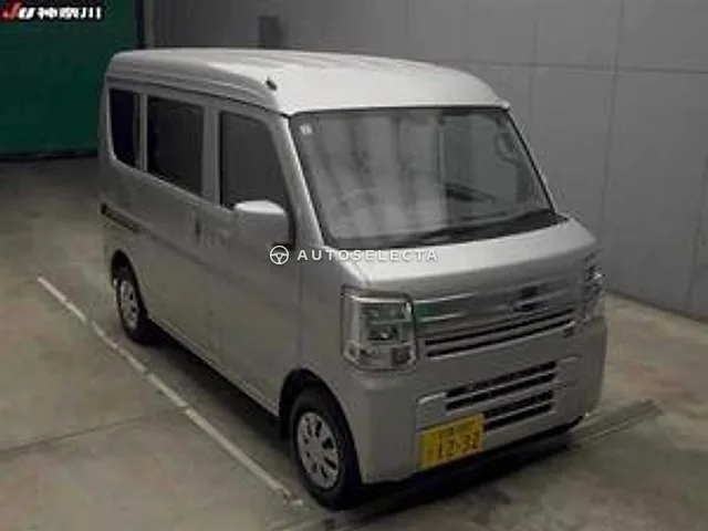Mitsubishi Minicab 2025, auction grade 6