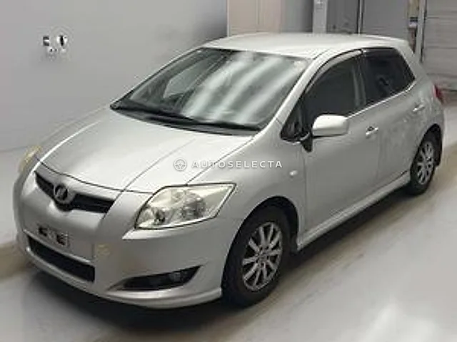 Toyota Auris 2006, auction grade R