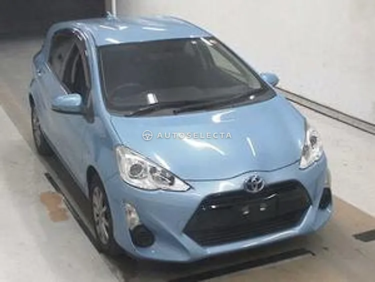 Toyota Aqua 2016, photo 1 of 1