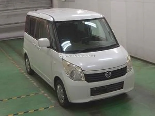 Nissan Roox 2012, auction grade R