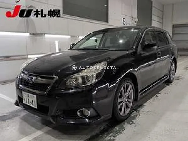 Subaru Legacy Touring Wagon 2013, auction grade 3.5