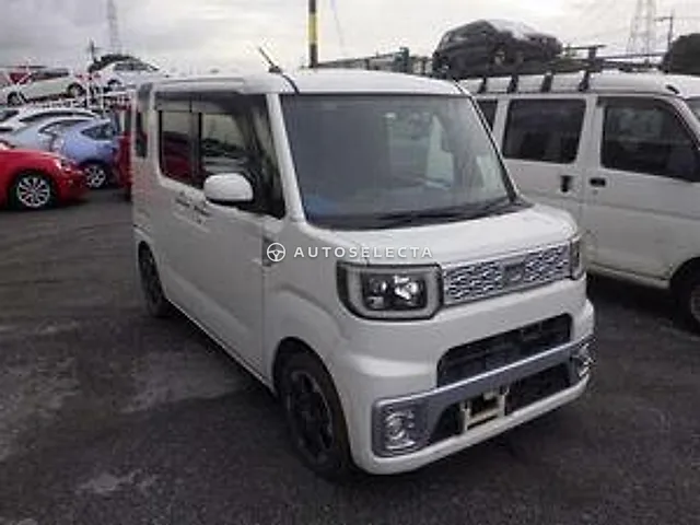 Daihatsu Wake 2016