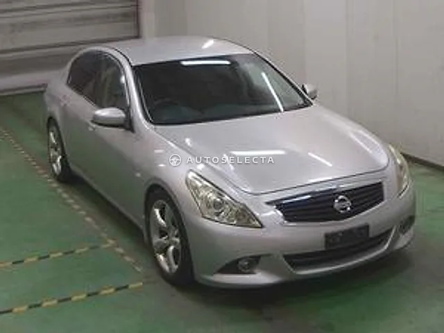 Nissan Skyline 2010, auction grade 3.5