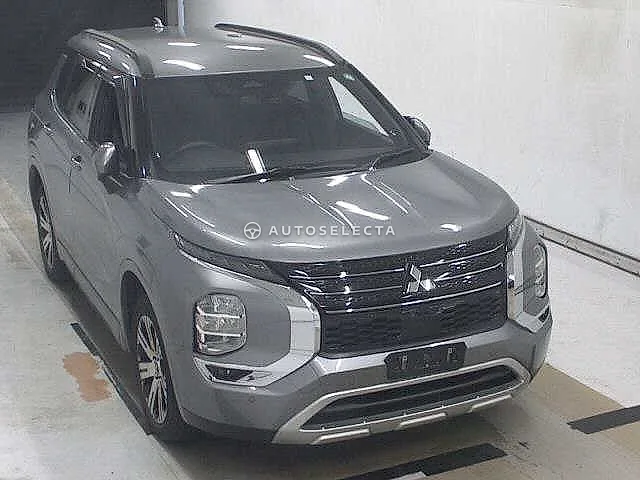 Mitsubishi Outlander 1993, auction grade R