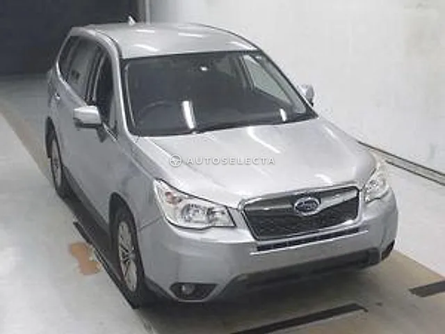 Subaru Forester 2015, auction grade 3