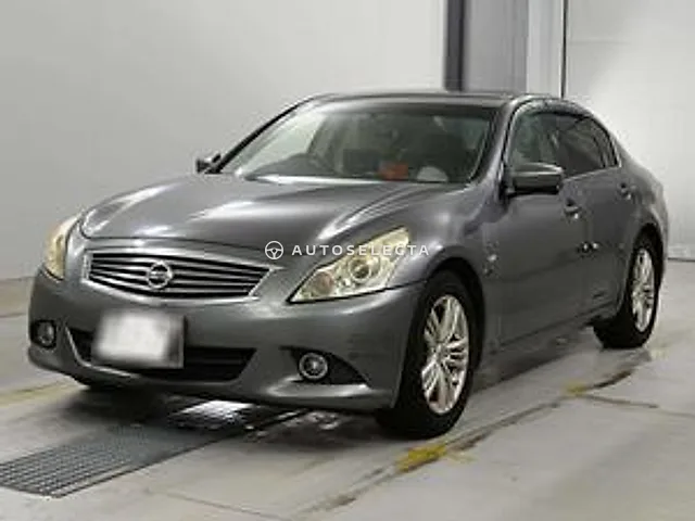 Nissan Skyline 2010, auction grade 3.5