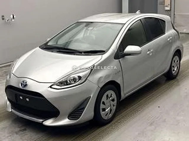 Toyota Aqua 2019, auction grade RA