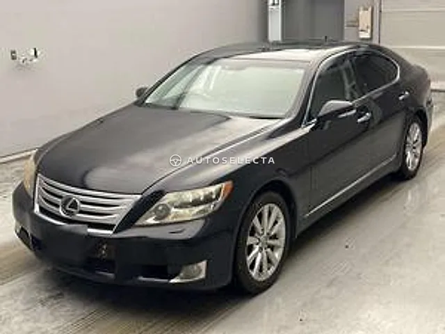 Lexus LS 2012, auction grade 3.5