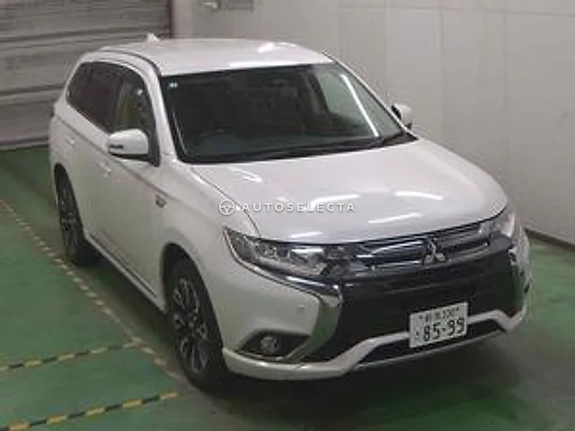 Mitsubishi Outlander 2018, auction grade 4