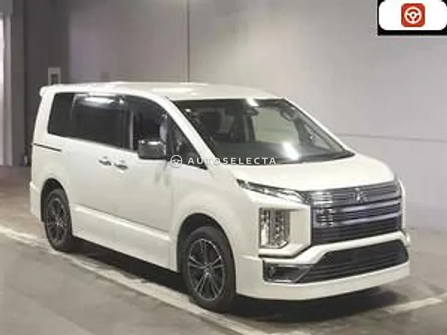 Mitsubishi Delica D:5 2019, auction grade 4