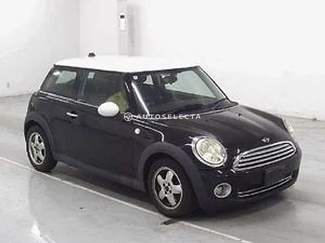 MINI 2010, auction grade 3.5