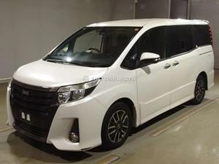 Toyota Noah 2016, photo 1 of 1