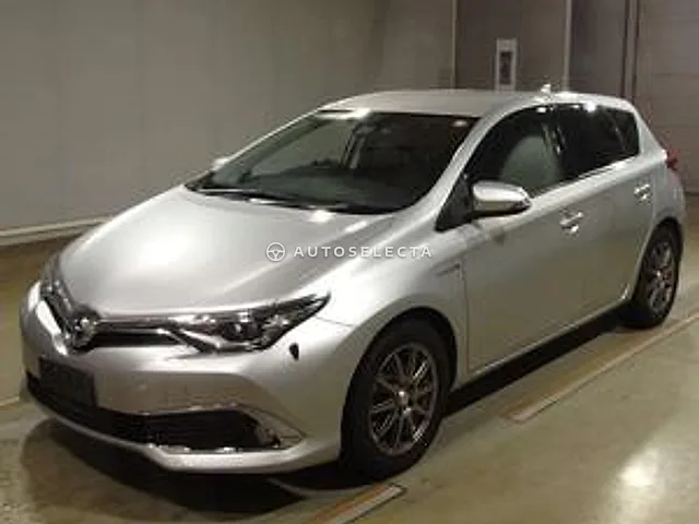 Toyota Auris 2017, auction grade RA