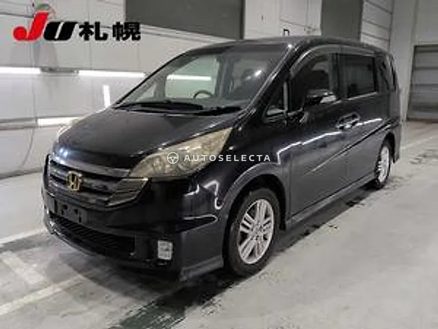 Honda Stepwgn Spada 2008, auction grade 3