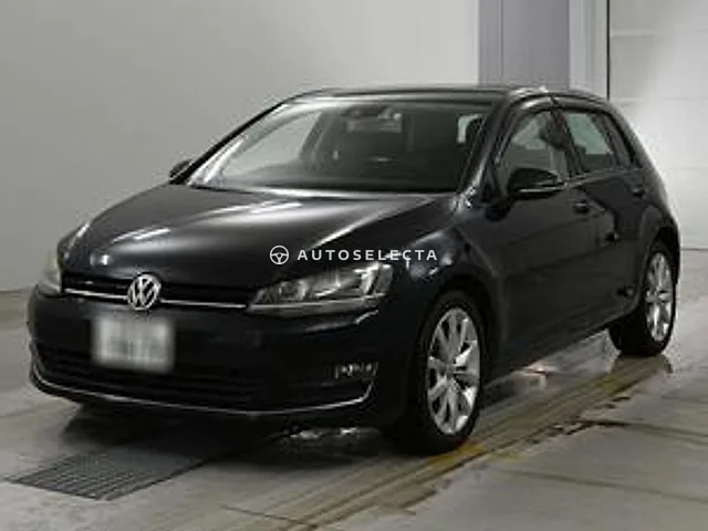 Volkswagen Golf 2013, auction grade 4