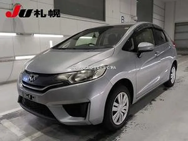 Honda Fit 2015, auction grade 3.5