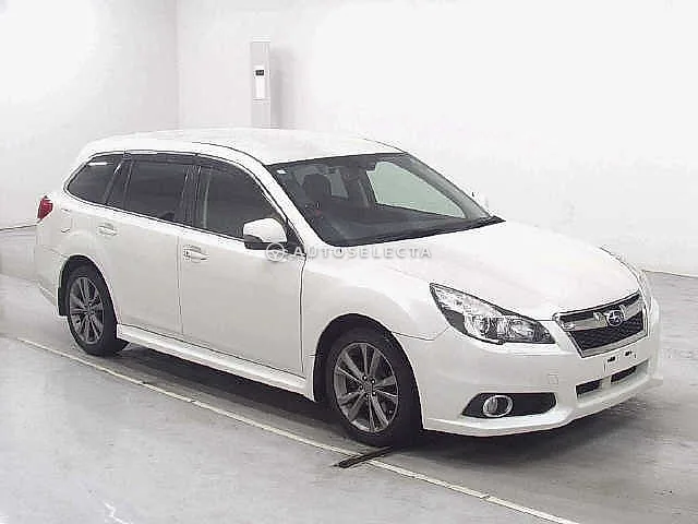 Subaru Legacy Touring Wagon 2013, auction grade 4