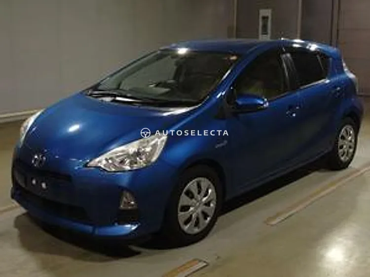 Toyota Aqua 2012, photo 1 of 1